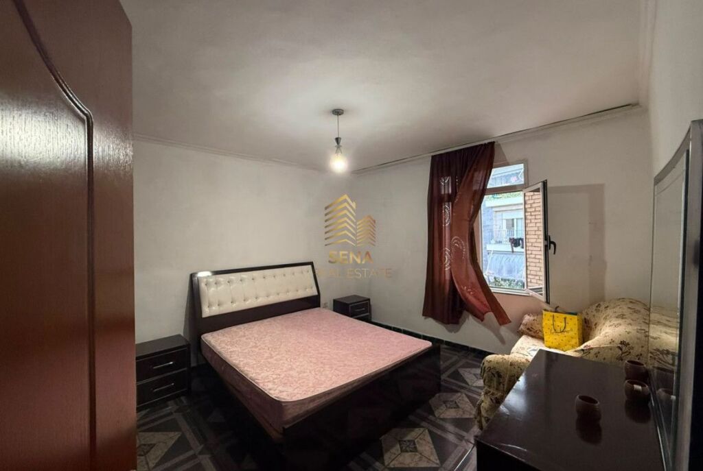 Qira, Apartament 1+1 Spitali QSUT, 40.000 Lek/muaj