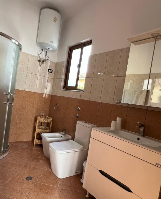 JEPET ME QERA APARTAMENT 2+1 + PARKIM – 50.000 Lek/Muaj