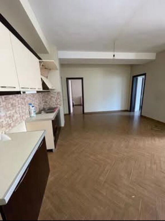 Affitto | Apartament 2 + 1 | Astir | 450 €/mese