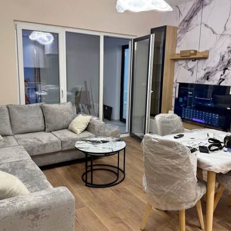 🏡✨ **AFFITTASI APPARTAMENTO 1+1 – ZOGU I ZI, TIRANA** ✨🏡