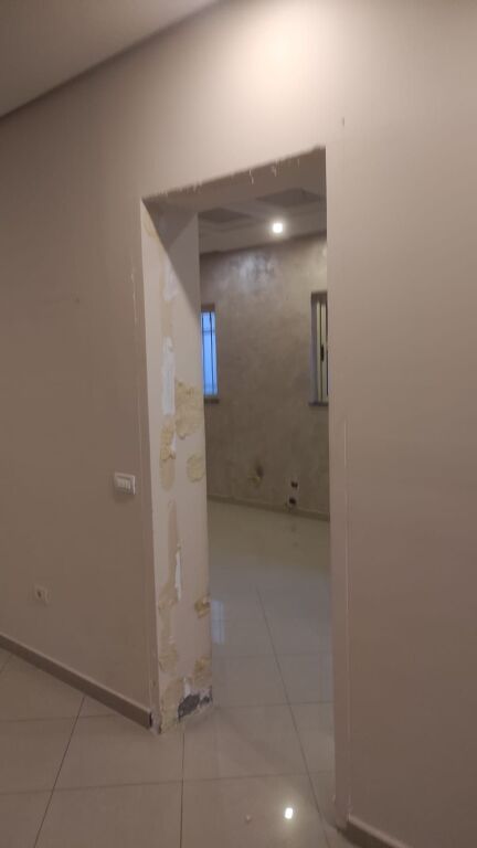 BUSINESS PREMISES FOR RENT NEAR DURRES COURT