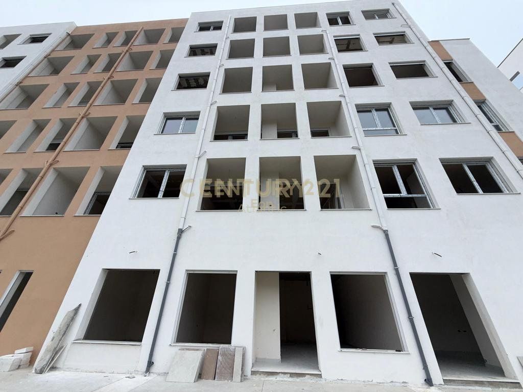 Apartament 1+1 Për Shitje në Golem, Durrës