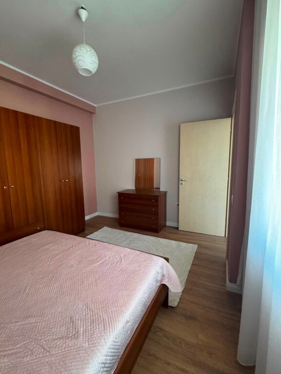 1+1,rruga peti liqebi i thate,450 mije leke