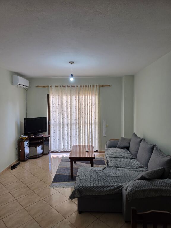 🏡 Apartament 2+1 me qira – Pranë Zogut të Zi | 550€/muaj