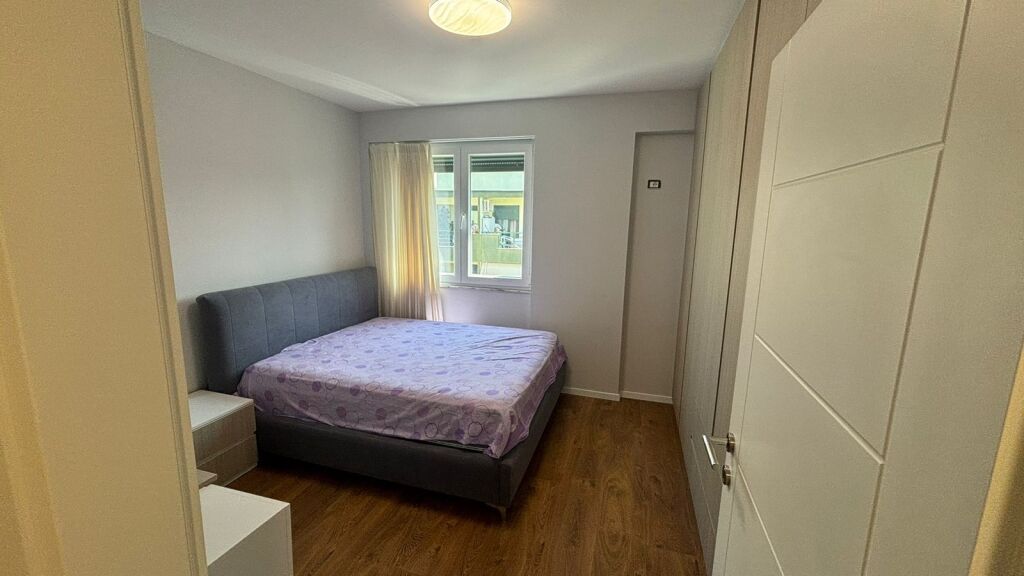 Rent | Apartament 1 + 1 | Rruga 5 Maji | 520 €/month