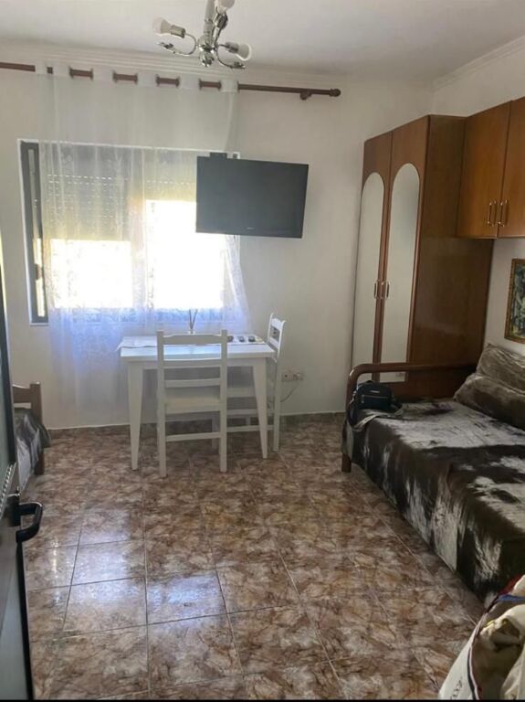 Qera | Garsoniere | Rruga Bardhyl | 350 €/muaj