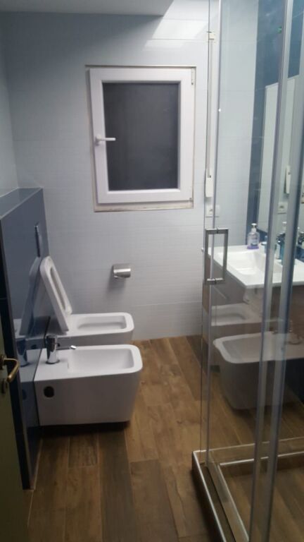 Apartament 2+1 me qera tek Liqeni i Thate