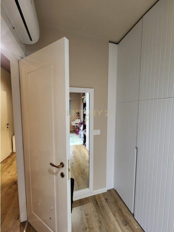 SHITET APARTAMENT 2+1+2 PAMJE DETI NE DURRES!!!