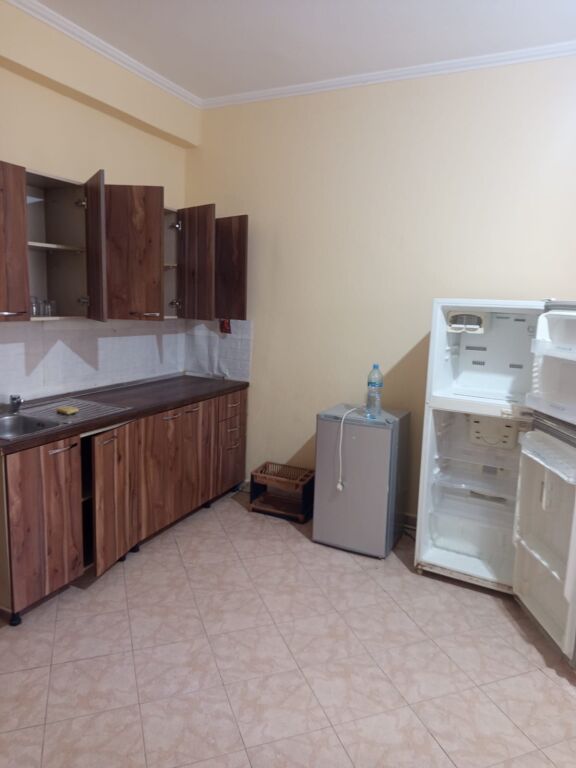 APPARTAMENTO 1+1. 23000 LEKE.5 MAGGIO