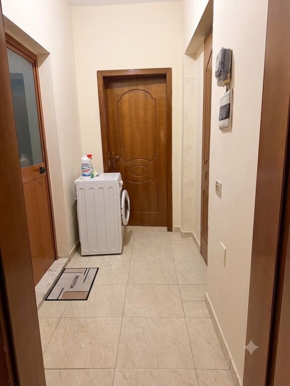 Jepet Me Qera Apartament 1+1+1 Ballkon