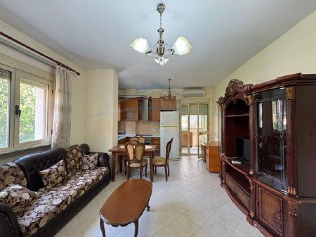 Qira, Apartament 1+1, Ministria e Jashtme, Brryl.