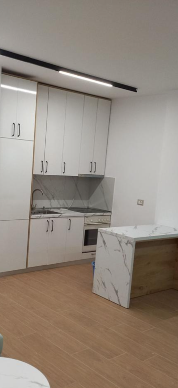 Super appartamento in affitto 2+1 Fresk