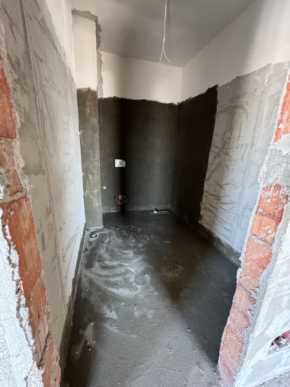 Shitet Apartament 1+1 ne Porcelan📍