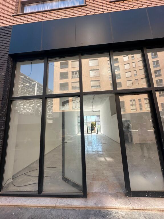 Rent | Ambjent Biznesi | Xhamlliku | 1500 €/month