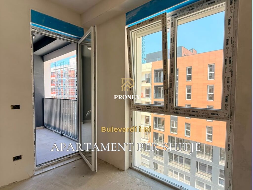 Shitet apartament 1+1 tek Bulevardi i Ri