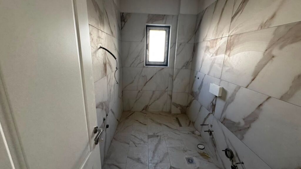 🏡 Appartamento 1+1 in Vendita – Quartiere 2, Korçë