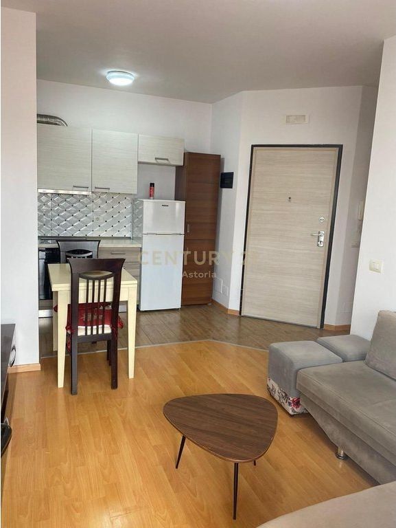 Apartment 1+1 for Rent in Xhamllik