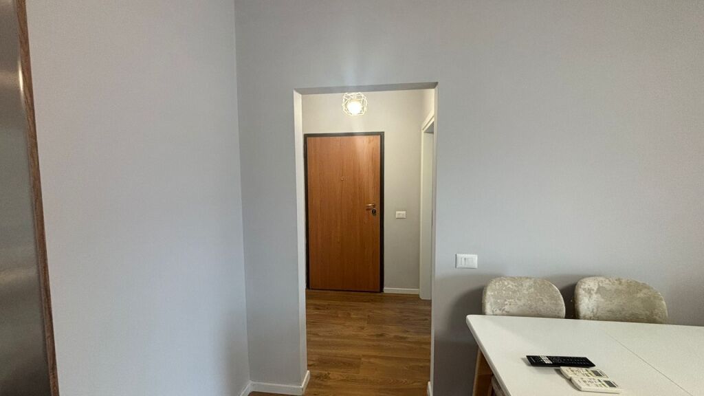 Rent | Apartament 1 + 1 | Rruga 5 Maji | 520 €/month