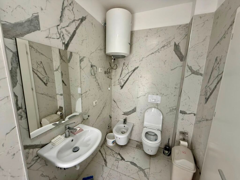 📣 RENT Apartment 2+1+2 📍 Street “5-Maji”, Near Bar “ODA” ✨💶 Price 50,000 Leke (Net)