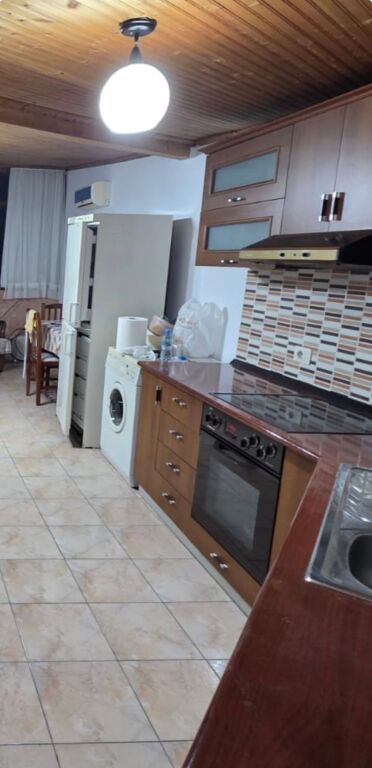 Apartament me qera 1+1 don bosko
