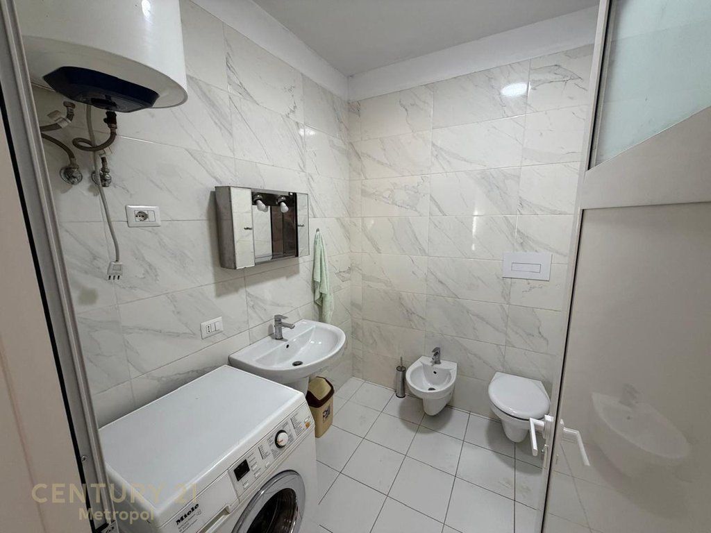 Appartamento 2+1 in affitto a Tower Bridge, Rruga e Dibres