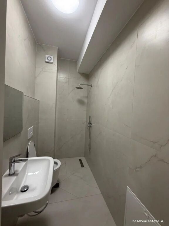 Apartament me qera 1+1 ne Ali Dem (ID B2101811) Tirane