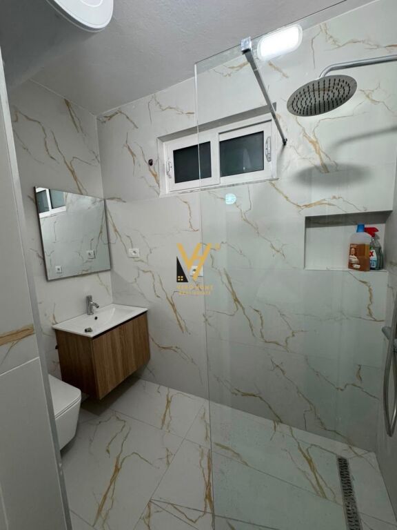 JEPET APARTAMENT 2+1+BLK ME QERA TEK 5 MAJI 60.000 LEKE