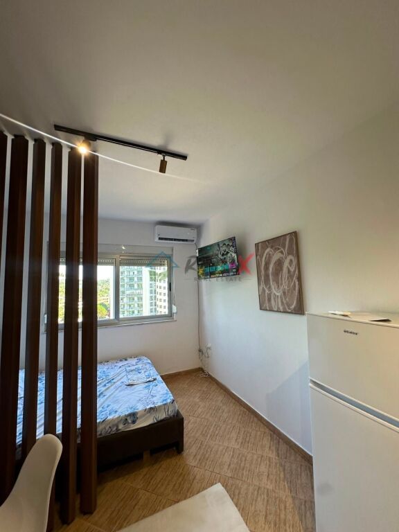 🏡 SHITET GARSONIERE NË SHKËMBIN E KAVAJËS