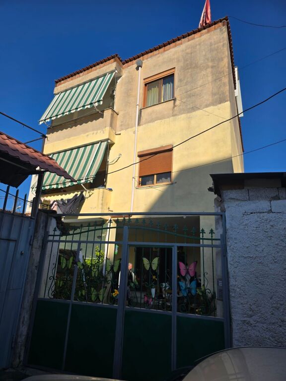 Apartment 2+1 for Rent – Siri Kodra Street, near "Siri Kodra" School | 650€/Month