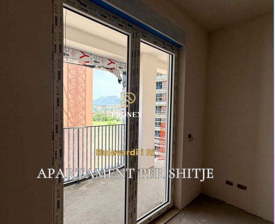 Apartament ne shitje 2+1 tek Bulevardi i Ri