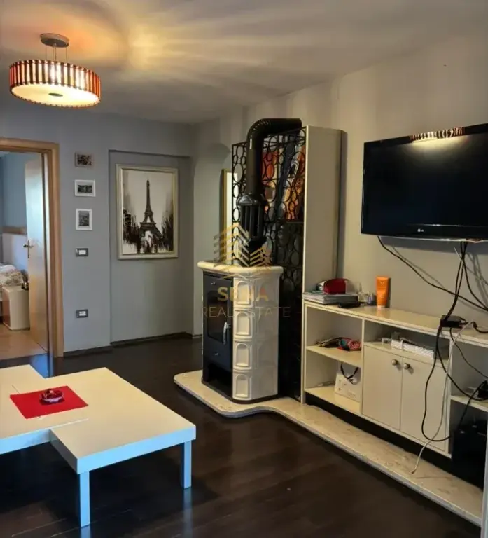 Affitto, Appartamento, 3+1+Blk, Centro - di fronte al Museo Storico Nazionale, 100.000 Lek/Mese