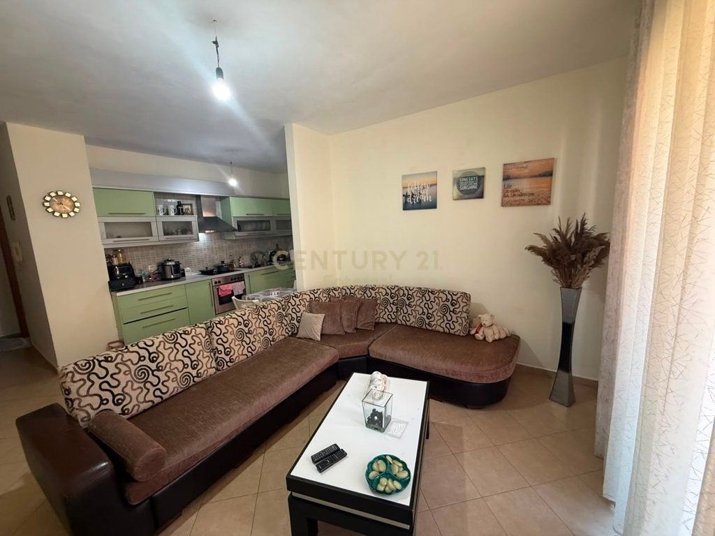 Apartment 2+1+2 for Rent in Yzberisht 500 € /Month