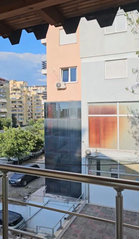 Rent | Apartament 2 + 1 | Kodra e Diellit | 600 €/month