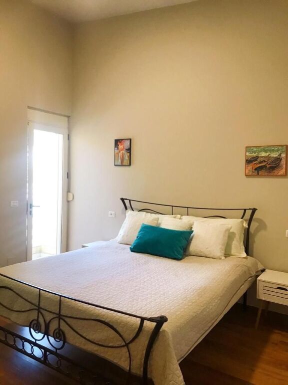 Shitet apartament 2+1+Verande tek Kompleksi Lura 1 , Hamallaj , Gjiri i Lalezit , Durres .