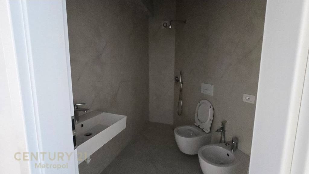 Apartament 2+1+2 per shitje, Rezidenca OXA