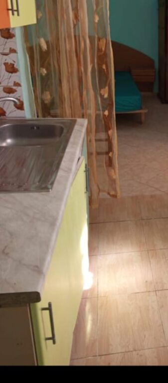STUDIO APARTMENT 21000 LEKE. 5 MAJI STREET NEAR BOTA E DUAS SHOP