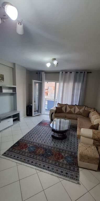 Affitto | Apartament 2 + 1 | Astir | 500 €/mese