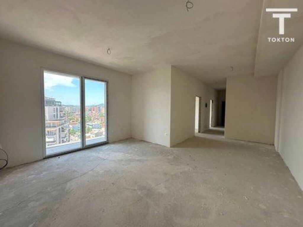 SHITET, APARTAMENT 2+1, ISH FUSHA E AVIACIONIT, TIRANË