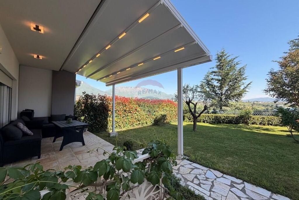 Villa - For Rent - Lake of Farka, Tirana