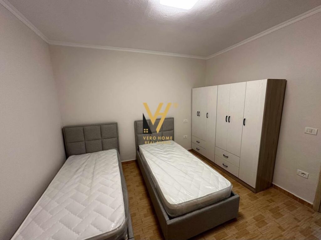 JEPET APARTAMENT 2+1+BLK ME QERA TE RRUGA BARDHYL 55.000 LEKE