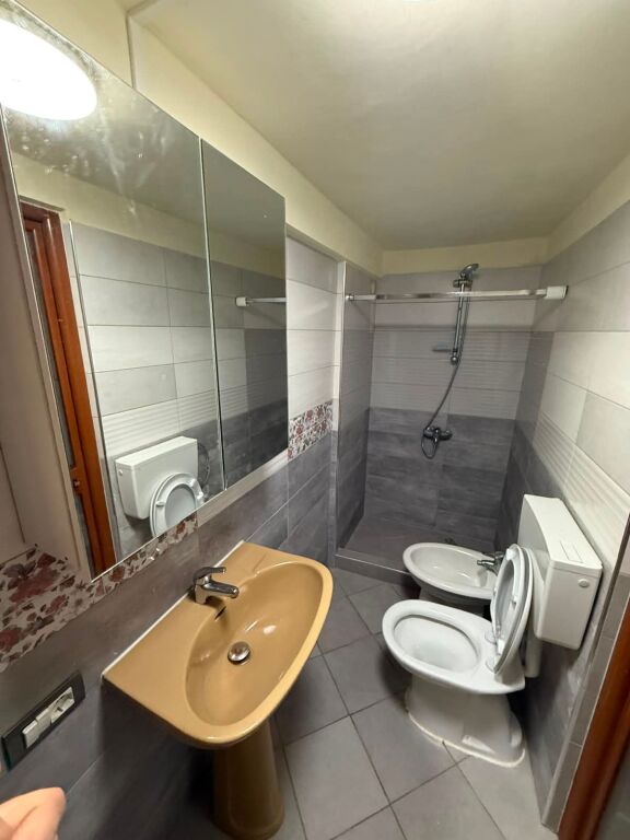 Rent | Garsoniere | Qendra Shëndetësore Qytet Studenti | 250 €/month
