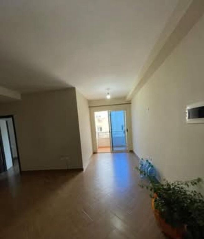 Affitto | Apartament 2 + 1 | Astir | 450 €/mese
