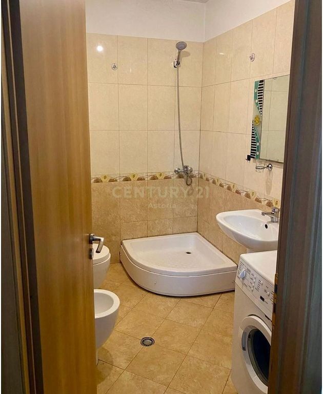Apartment 1+1 for Rent in Xhamllik