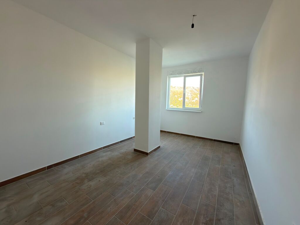 Occasione !!! Appartamento 1+1 in Vendita Vicino al Mare a Shengjin