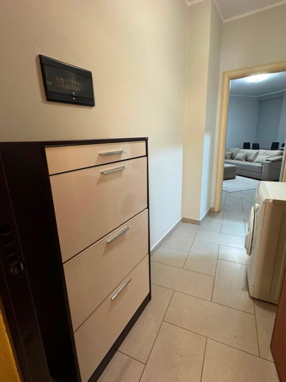 1+1,rruga peti liqebi i thate,450 mije leke