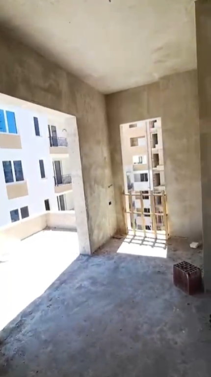 🏡 SHITET APARTAMENT 2+1+2 – ISH FUSHA E AVIACIONIT