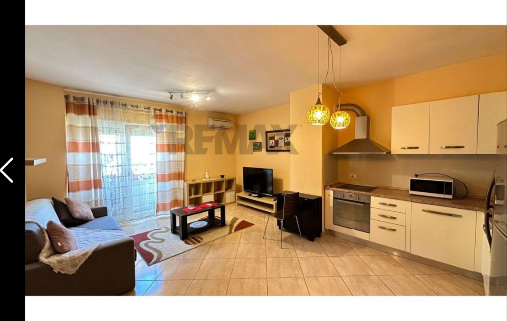 Apartament per qera 1+1 tek Sheshi Avni Rustemi