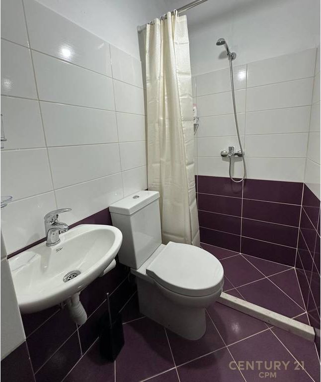 Apartment 3+1+2 + Storage & Verandas For Rent Near Tv Klan