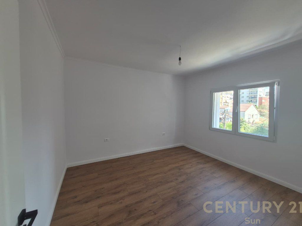 Apartment 1+1 for Sale – Thanas Ziko Street 300 meters above “Partizani” High School