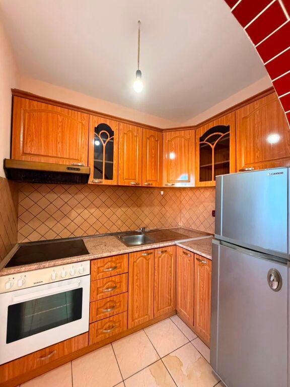 IN AFFITTO – Appartamento 1+1 nel Quartiere 18, Durrës